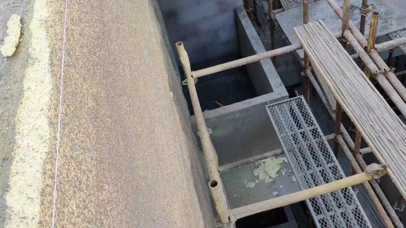 钢结构屋面防水卷材固定方案解析**